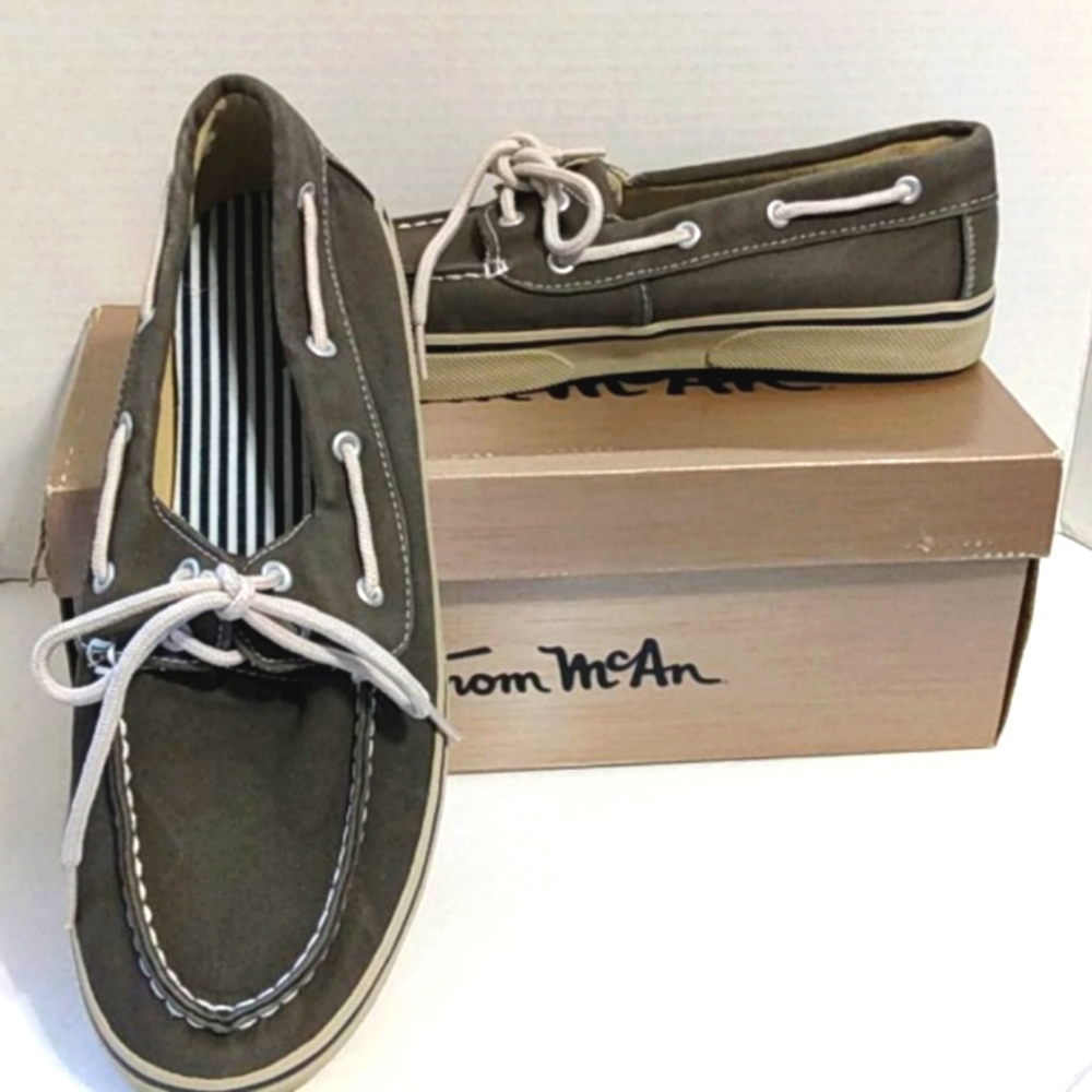 THOM MCAN BURNHAM BROWN DECK SHOES SIZE 11